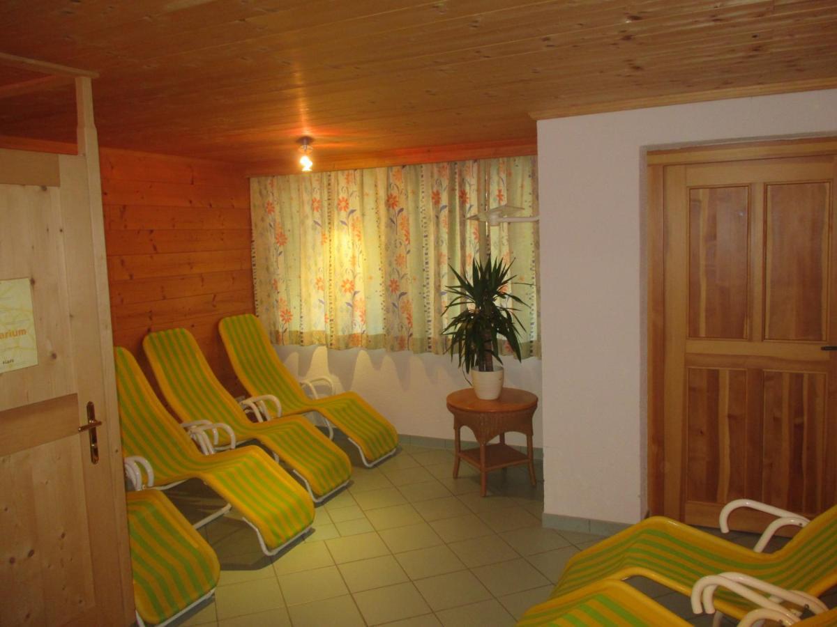 Pension Jaegerhof Sankt Anton am Arlberg Bagian luar foto